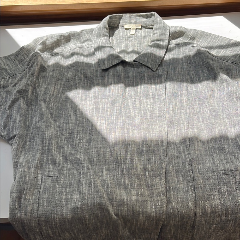 Eileen Fisher Women’s Gray Linen Blouse with Snaps and side Pockets